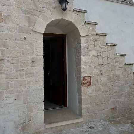 Locazione Turistica Il Boschetto فندق مبيت وإفطار