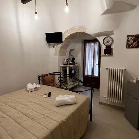 Locazione Turistica Il Boschetto فندق مبيت وإفطار مارتينا فرانكا