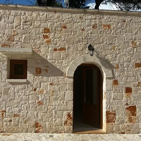 Locazione Turistica Il Boschetto فندق مبيت وإفطار